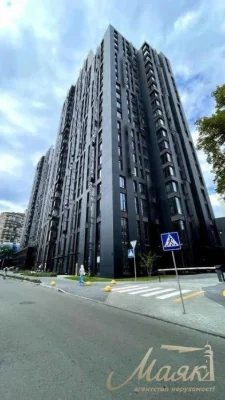 Продаж 3-кімнатної квартири 105м2 в ЖК TRIIINITY, Печерськ