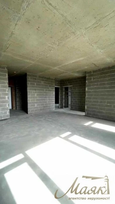 Продаж 3-кімнатної квартири 105м2 в ЖК TRIIINITY, Печерськ
