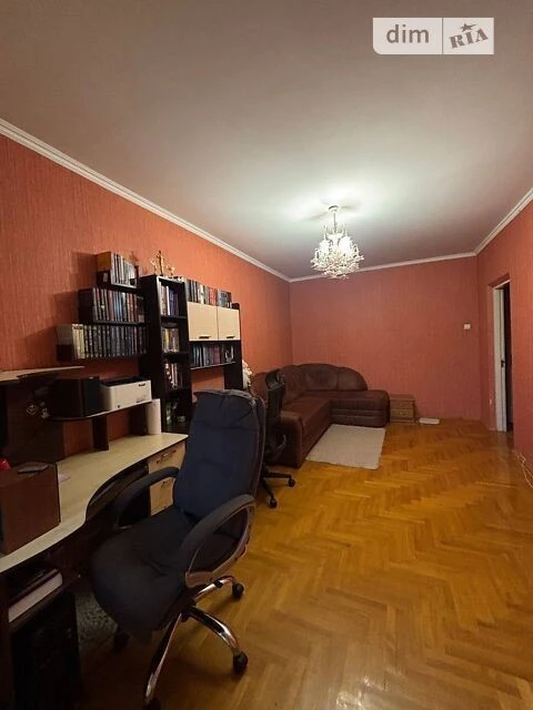 Продаж 3к квартири 72.1 кв. м на вул. Академіка Заболотного