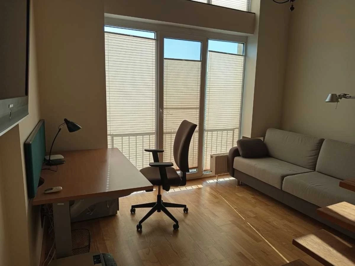 Продаж 4-кімнатної квартири 112 м², Регенераторна вул., 4, к