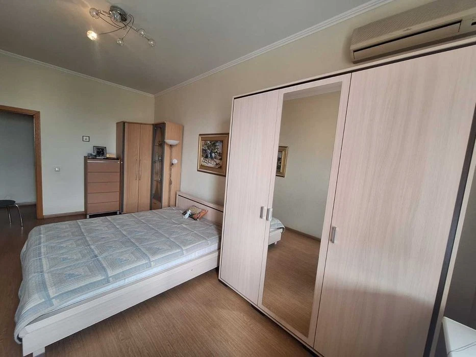 I will sell a 3-room apartment on Sribnokilsky St. 14-A, Poznań