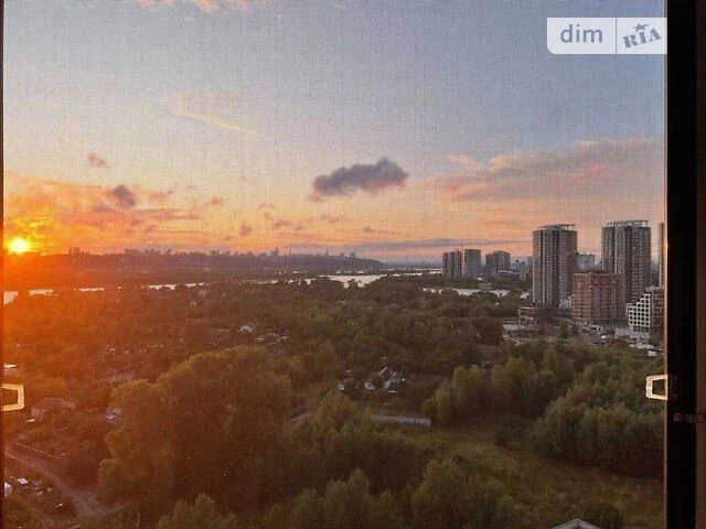 Продаж 1к квартири 45 кв. м на наб. Дніпровська 20Б • ID 347