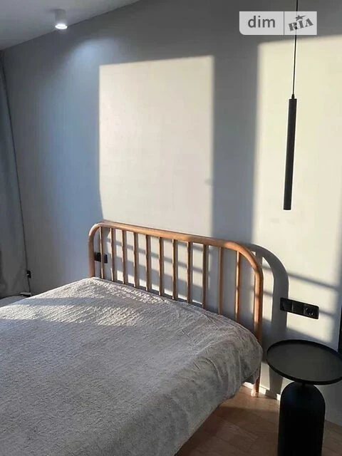 Продаж 1к квартири 45 кв. м на наб. Дніпровська 20Б • ID 347