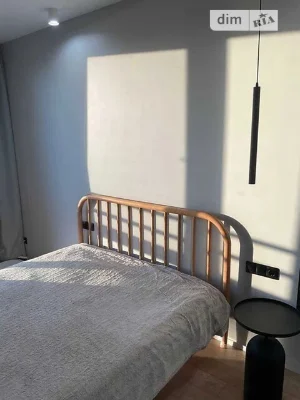 Продаж 1к квартири 45 кв. м на наб. Дніпровська 20Б • ID 347