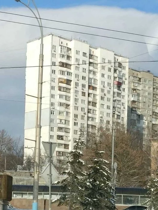Продам квартиру біля метро Голосіївська, проспект Голосіївсь