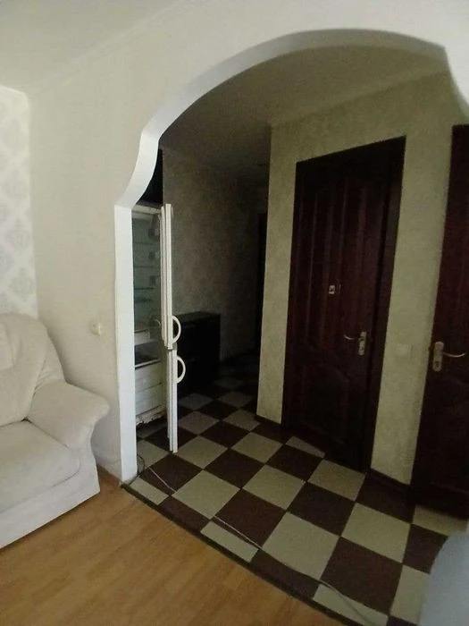 Продаж 1-кімнатної квартири з ремонтом - проспект Повітрофло