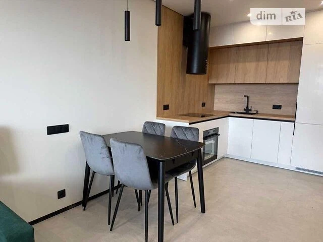 Продаж 1к квартири 40 кв. м на бул. Тадея Рильського • ID 34