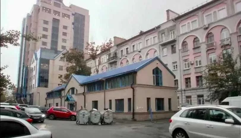Продам 3к квартиру, офіс в центрі Києва, Липки, вул. Дарвіна