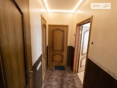 Продаж 1к квартири 32.1 кв. м на просп. Академіка Глушкова •