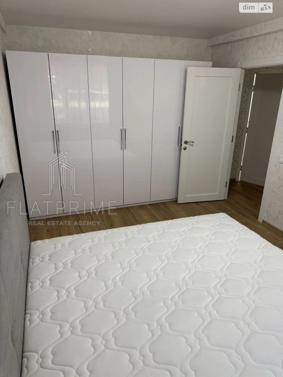 Продаж Квартира Сирець