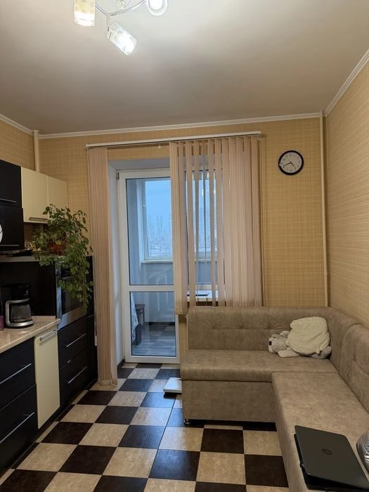 Продаж 2 к кв вул Бориспільська 26 В