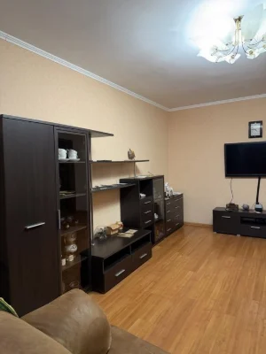 Продаж 2 к кв вул Бориспільська 26 В