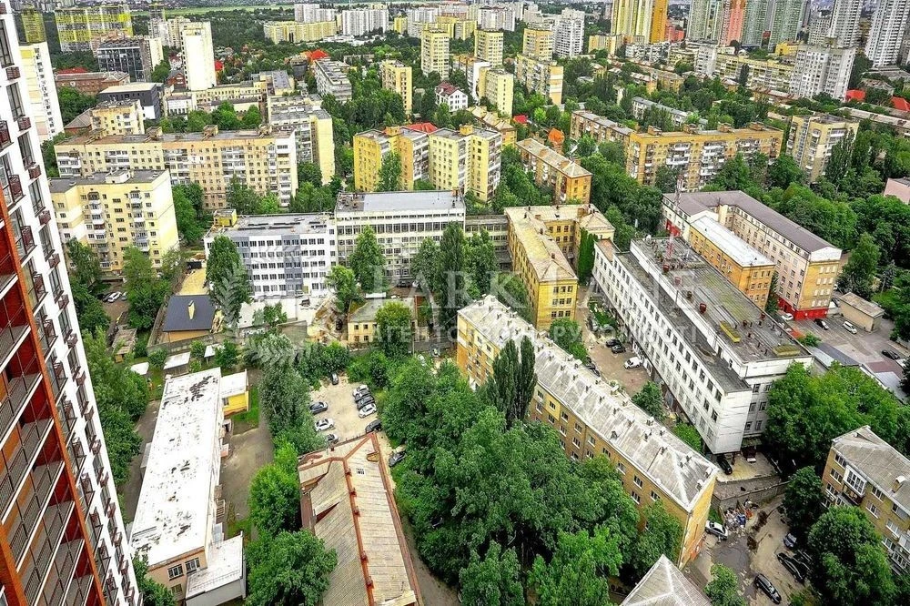 3-к квартира 125м ремонт Солом'янська 20В Парк Соломенка