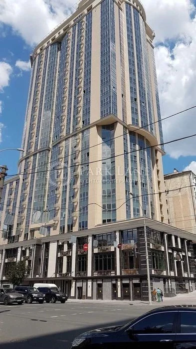 5-й поверх 1-к ремонт ЖК Володимирський Палац України Антоно