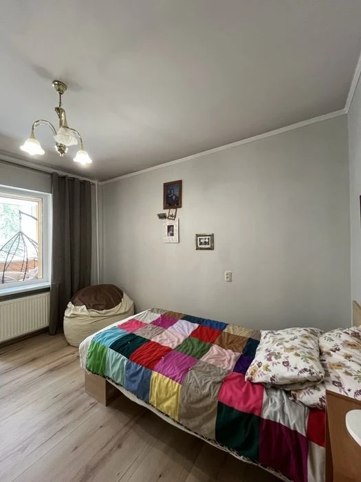 4-к квартира біля М. АКАДЕММІСТЕЧКО | 87,3 М² | 4 балкони |