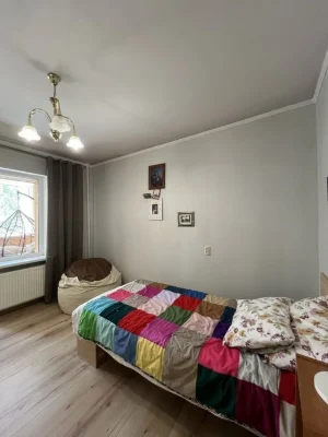 4-к квартира біля М. АКАДЕММІСТЕЧКО | 87,3 М² | 4 балкони |