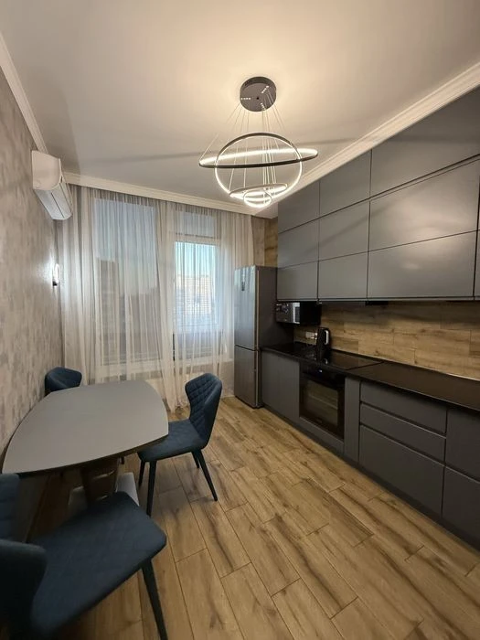 Квартира від власника. ЦЕНТР. Метро Олімпійська. ЖК 38ПЕРЛИН