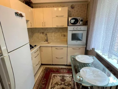 Квартира. Київ, Львівська вул.