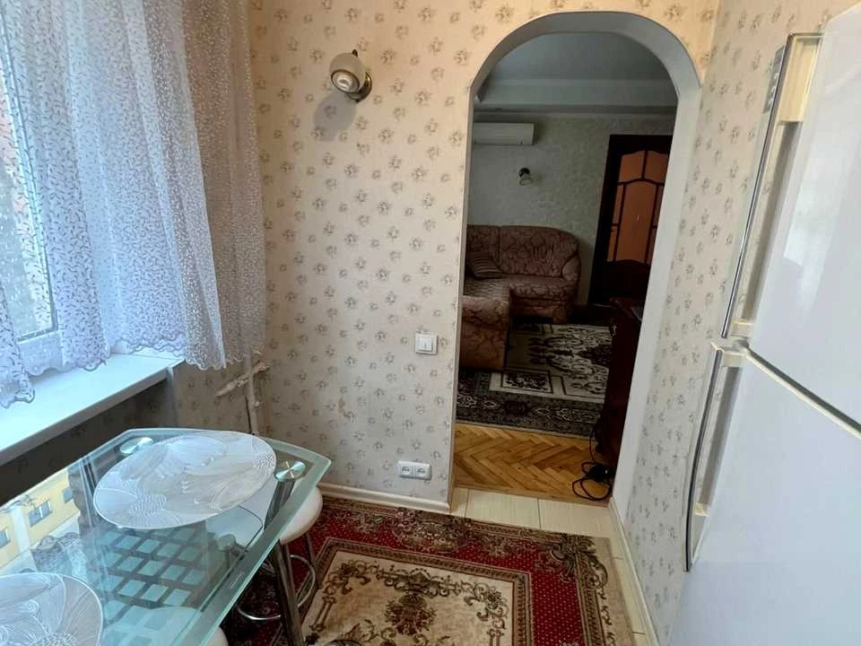 Квартира. Київ, Львівська вул.