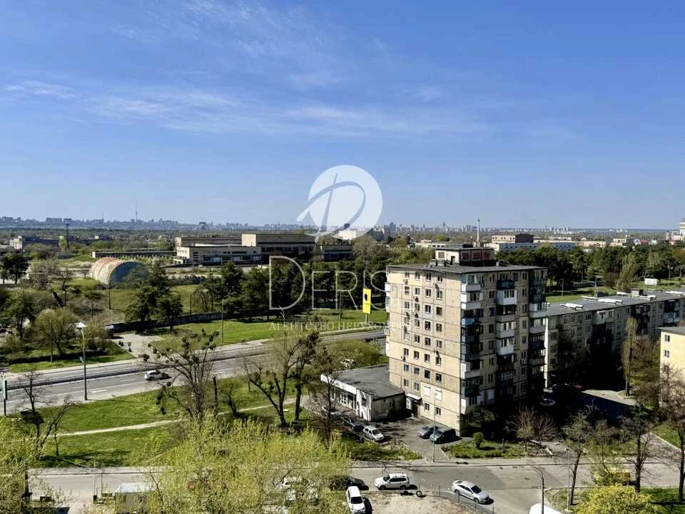 Квартира. Київ, Воскресенська вул.