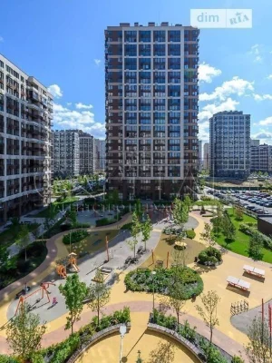 Продаж 1к квартири 42 кв. м на вул. Родини Крістерів 16 • ID