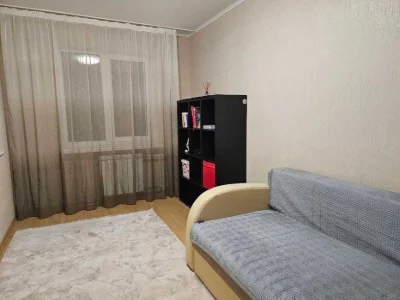 Продаж квартири недалеко від метро Шулявська або Вокзальна