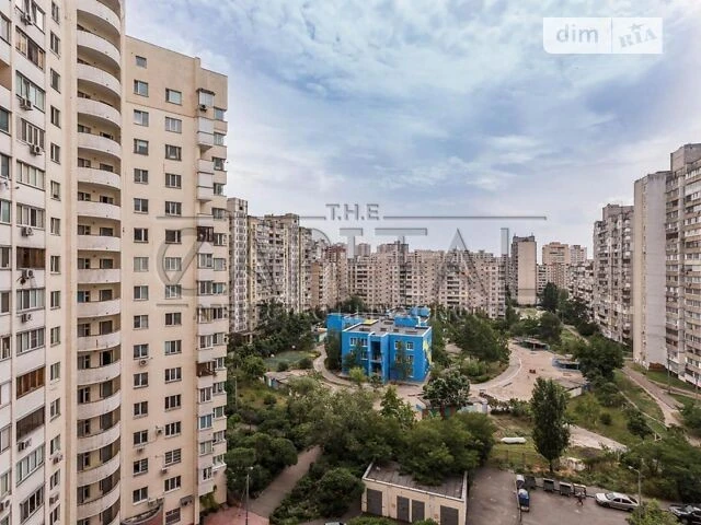 Продаж квартири, пр-т Бажана, Дарницький р-н, Харківський.
