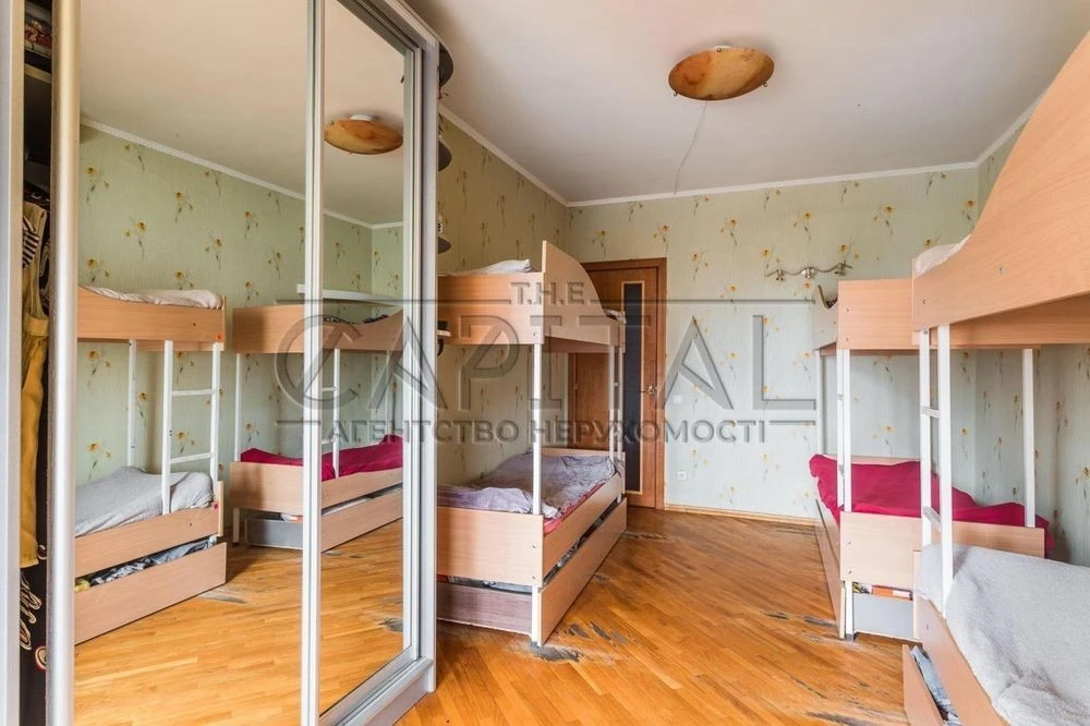 Продаж квартири, пр-т Бажана, Дарницький р-н, Харківський.