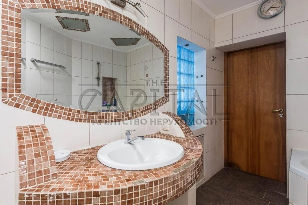 Продаж квартири, пр-т Бажана, Дарницький р-н, Харківський.