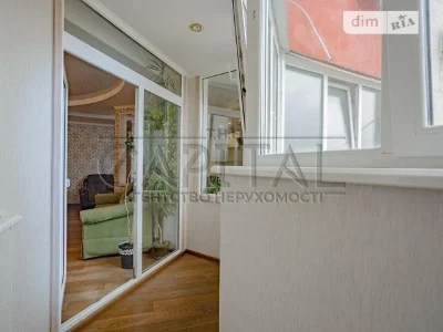 Продаж 5к квартири 173 кв. м на вул. Степана Рудницького 5А