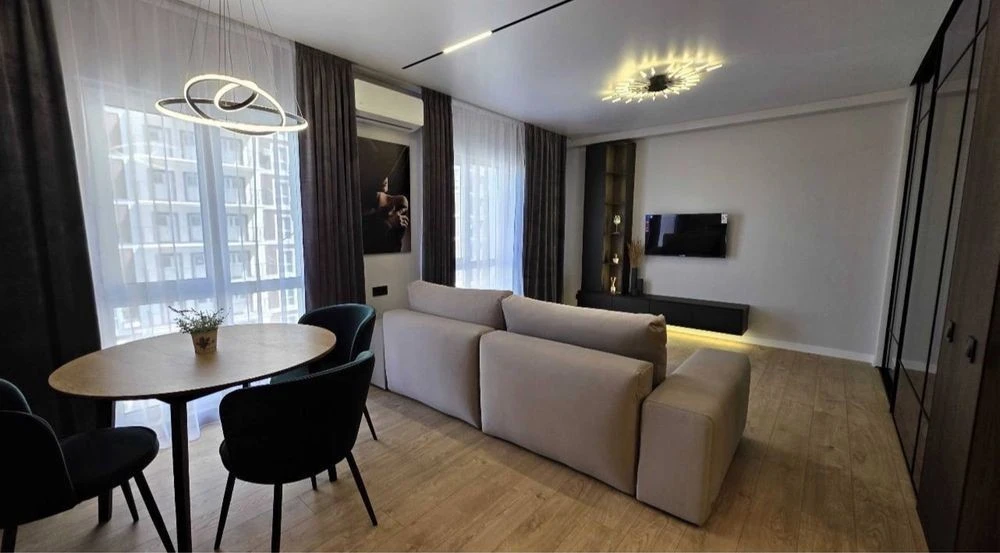 Продаж 1 кімнтної квартири 41 м² | вул. Михайла Максимовича