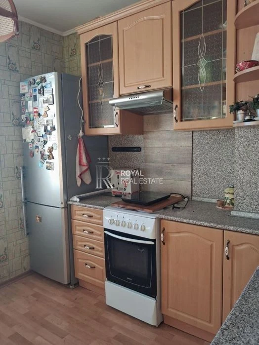 Продаж квартири Святошинський Олевська 1 кімната 43 м² Ремон