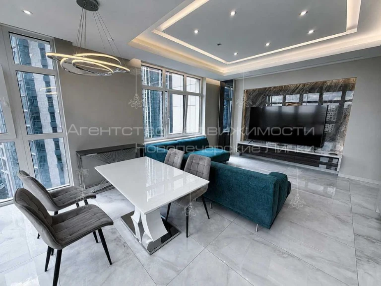 Продаж Без комісії / 3-к квартири 91 м² у ЖК Новопечерські Л