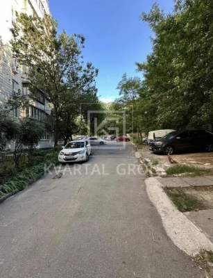 Продам 1к з вже зробленим чорновим ремонтом ! Сирець вул. За