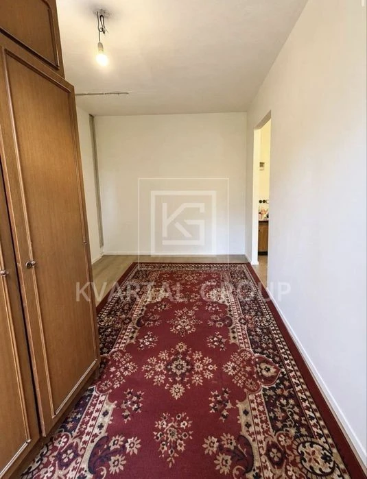 Продам 1к з вже зробленим чорновим ремонтом ! Сирець вул. За