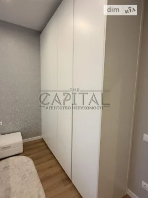 Продаж 2к квартири 82 кв. м на вул. Андрія Верхогляда 20 • I