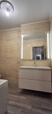 Продам 3-кімнатну квартиру з новим ремонтом на вул. Юрія Пас