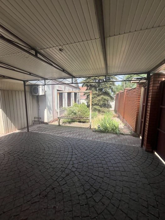 House for sale in the center of the Zavodsky district