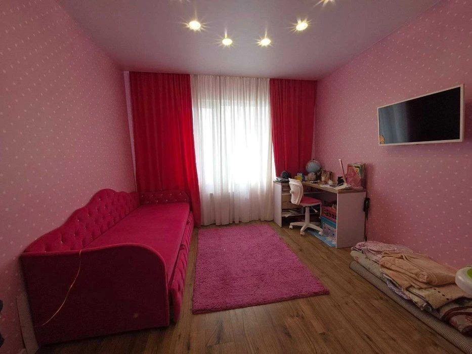 Продам 2к квартиру на Позняках вул. Вишняківська 2