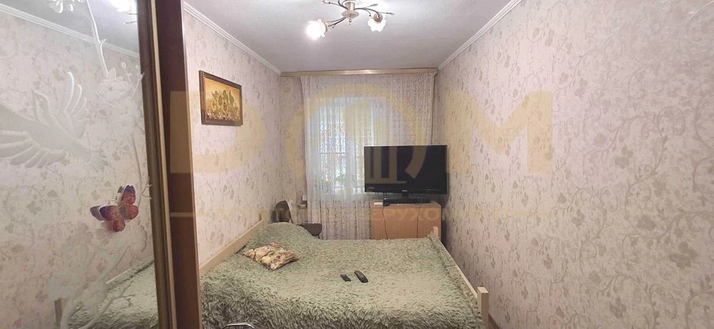 Продам 2-кімнатну квартиру, метро Дорогожичі, вул. Олени Тел