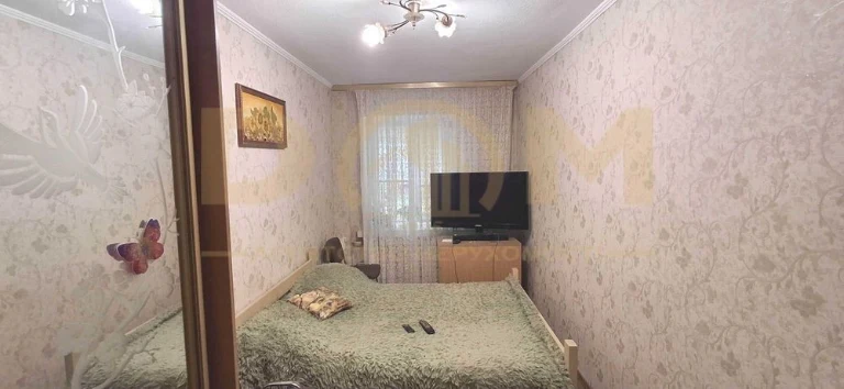 Продам 2-кімнатну квартиру, метро Дорогожичі, вул. Олени Тел