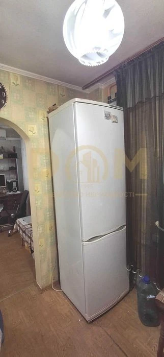 Продам 2-кімнатну квартиру, метро Дорогожичі, вул. Олени Тел