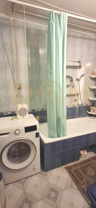 Продам 2-кімнатну квартиру, метро Дорогожичі, вул. Олени Тел