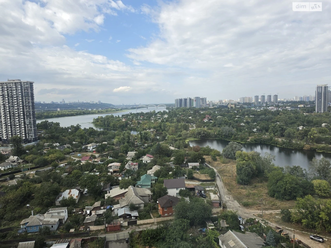 Продаж Квартира Дарницький