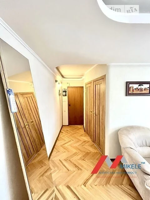 Продаж 3к квартири 63 кв. м на наб. Дніпровська 9А • ID 3476