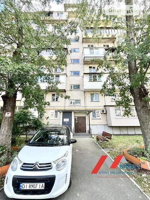 Продаж 3к квартири 63 кв. м на наб. Дніпровська 9А • ID 3476