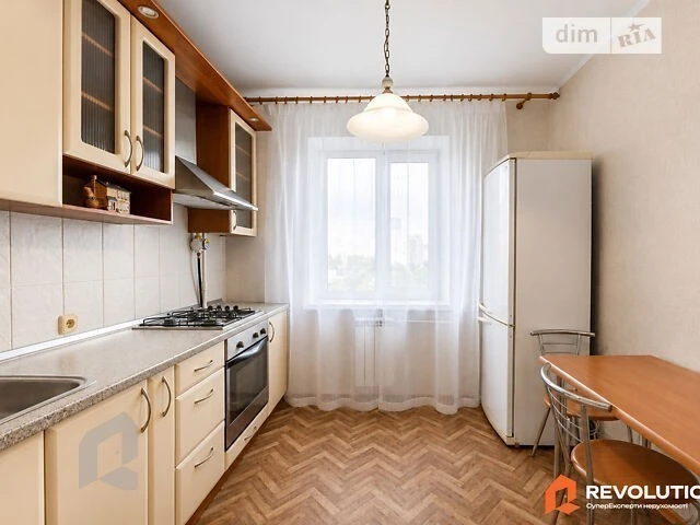 Продаж 3к квартири 70.9 кв. м на вул. Тростянецька 3 • ID 34