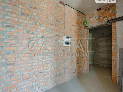 Продаж 2к квартири 69 кв. м на вул. Набережно-Рибальська дор