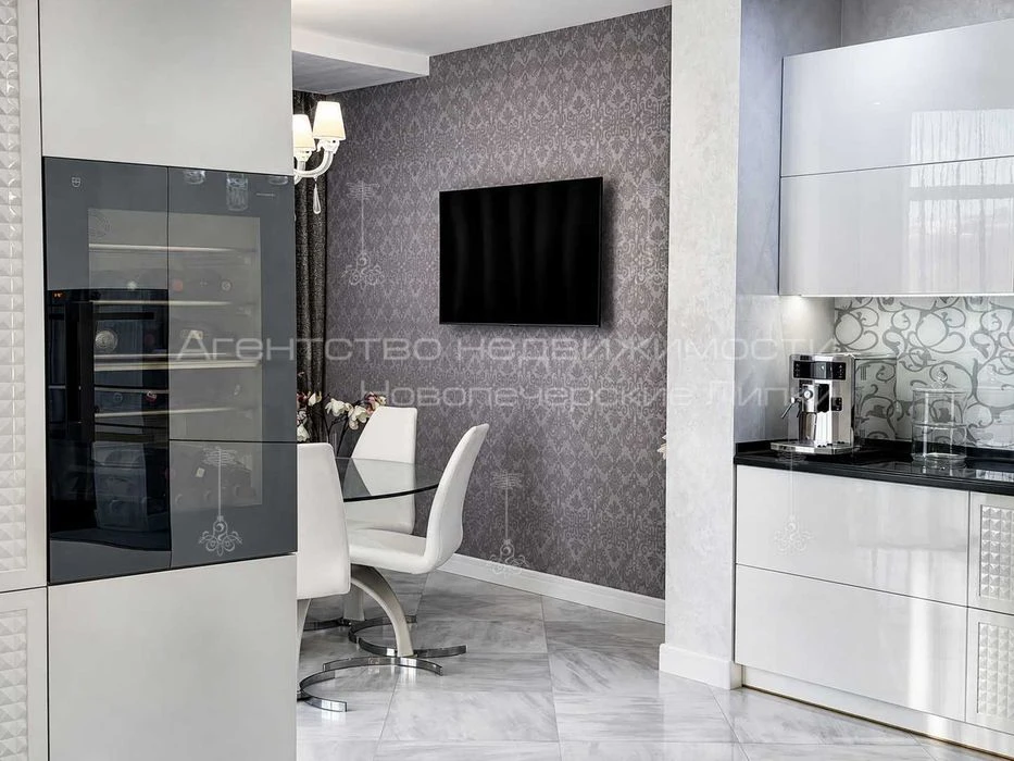 Продаж 4-к дизайнерської квартири 200 м² у ЖК Новопечерські