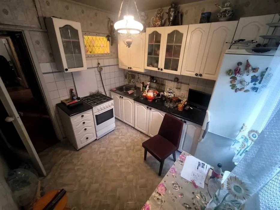 Продаж 3к квартири м. Київ Провулок Лабораторний 4.